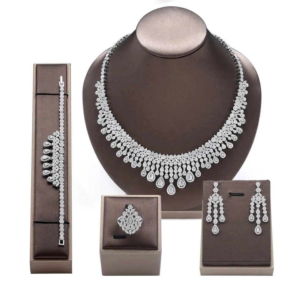 ست جواهرات جشن عروسی